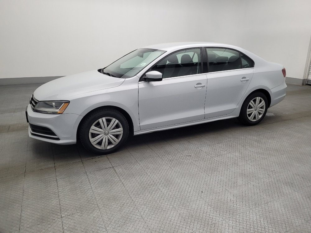 Used 2017 Volkswagen Jetta S w/ Jetta S Cold Weather Package FWD image 2