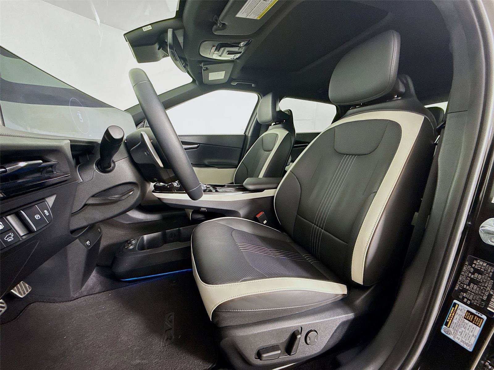 Used 2024 Kia EV6 GT-Line image 23