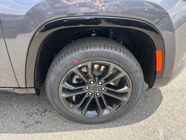 New 2026 Jeep Grand Wagoneer Summit w/ Premium Group III AWD/4WD image 12