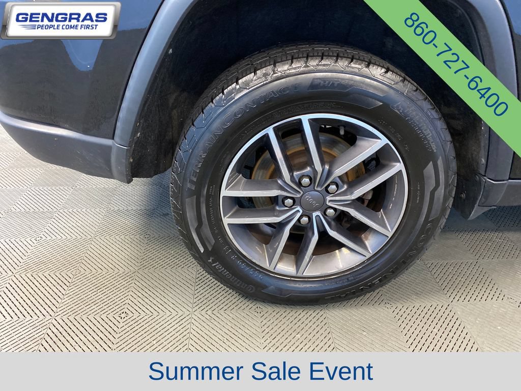 Used 2019 Jeep Grand Cherokee Limited AWD/4WD image 35