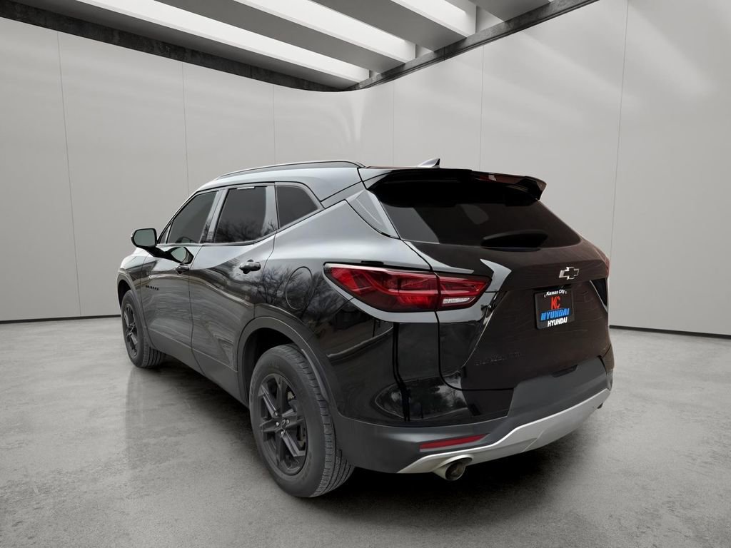 Used 2023 Chevrolet Blazer LT w/ Midnight/Sport Edition image 3