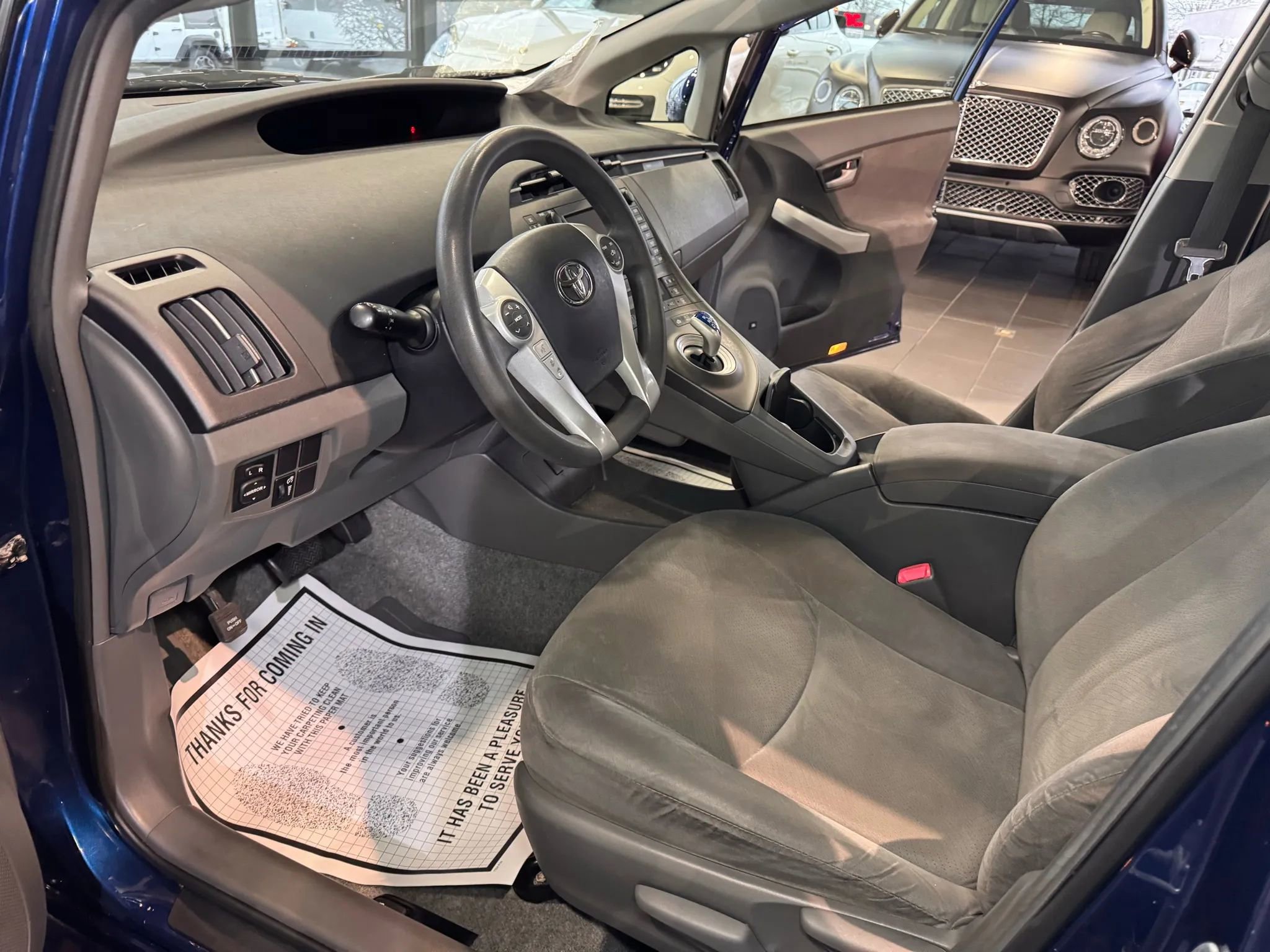 Used 2010 Toyota Prius Two image 9