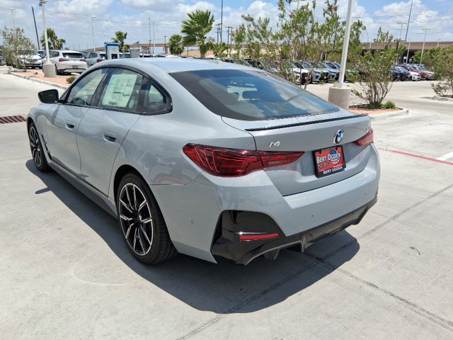 New 2026 BMW i4 eDrive40 w/ M Sport Package RWD image 4