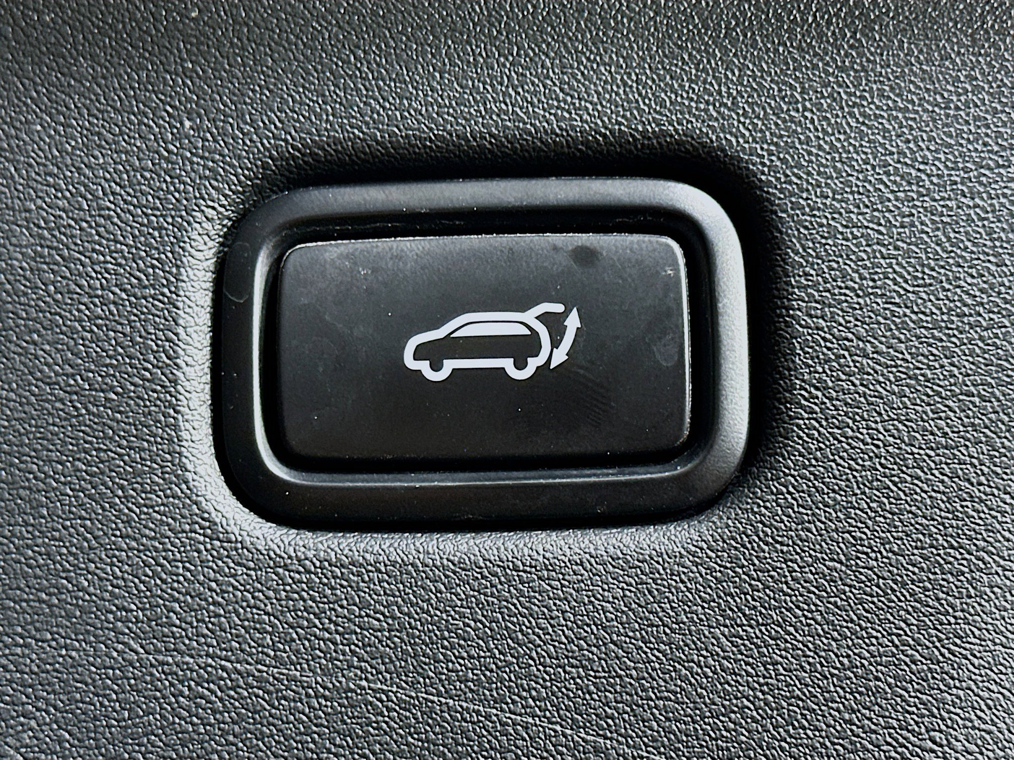 Used 2024 Kia EV6 Wind w/ Wind Technology Package RWD image 29