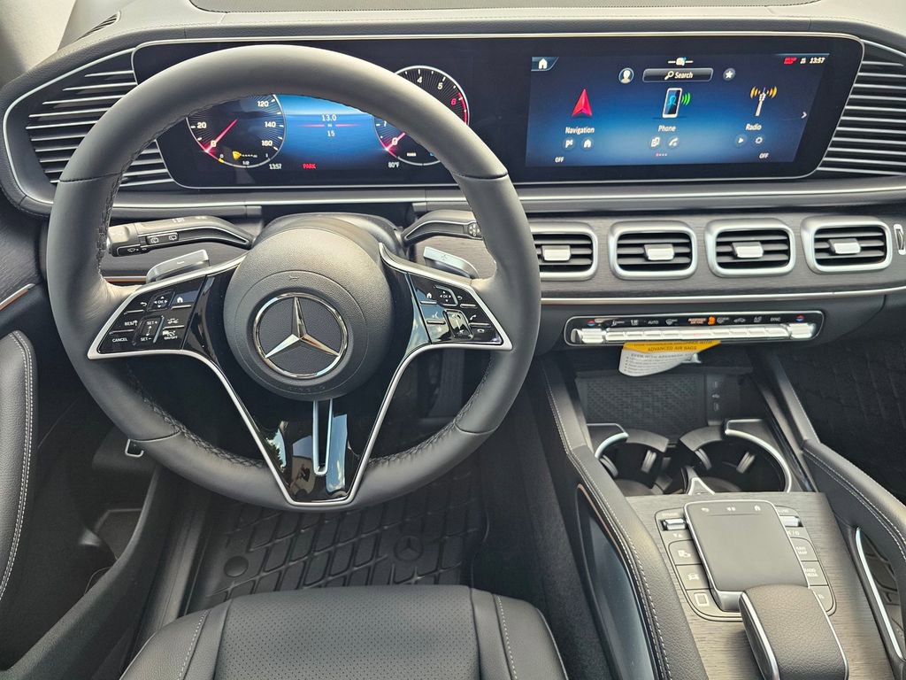 Used 2026 Mercedes-Benz GLS 450 4MATIC image 18