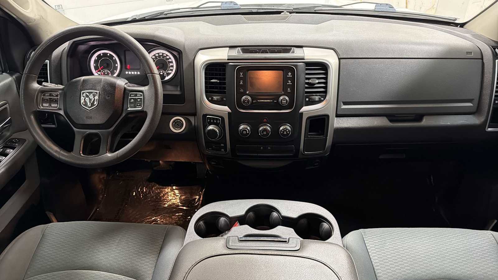 Used 2019 RAM 1500 Classic SLT AWD/4WD image 26