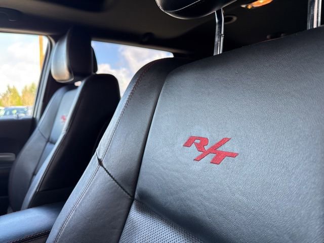 Used 2018 Dodge Durango R/T w/ Blacktop Package image 31
