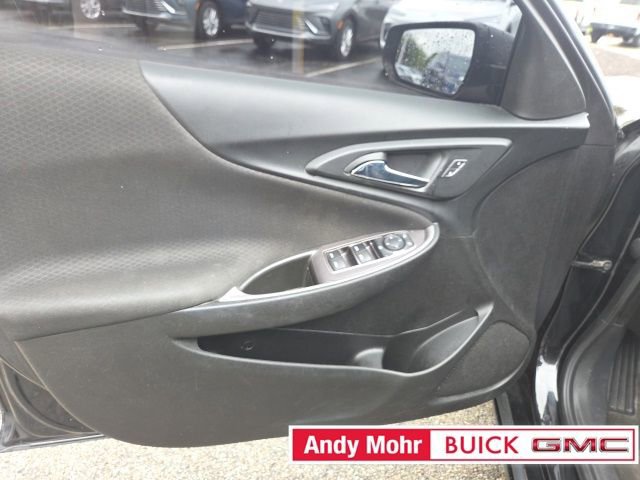 Used 2021 Chevrolet Malibu LS FWD image 31