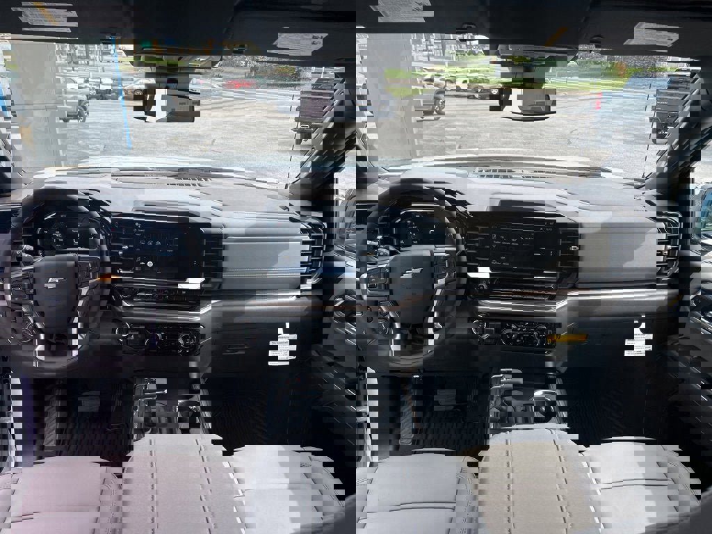 New 2026 Chevrolet Silverado 1500 LT w/ Leather Package image 16