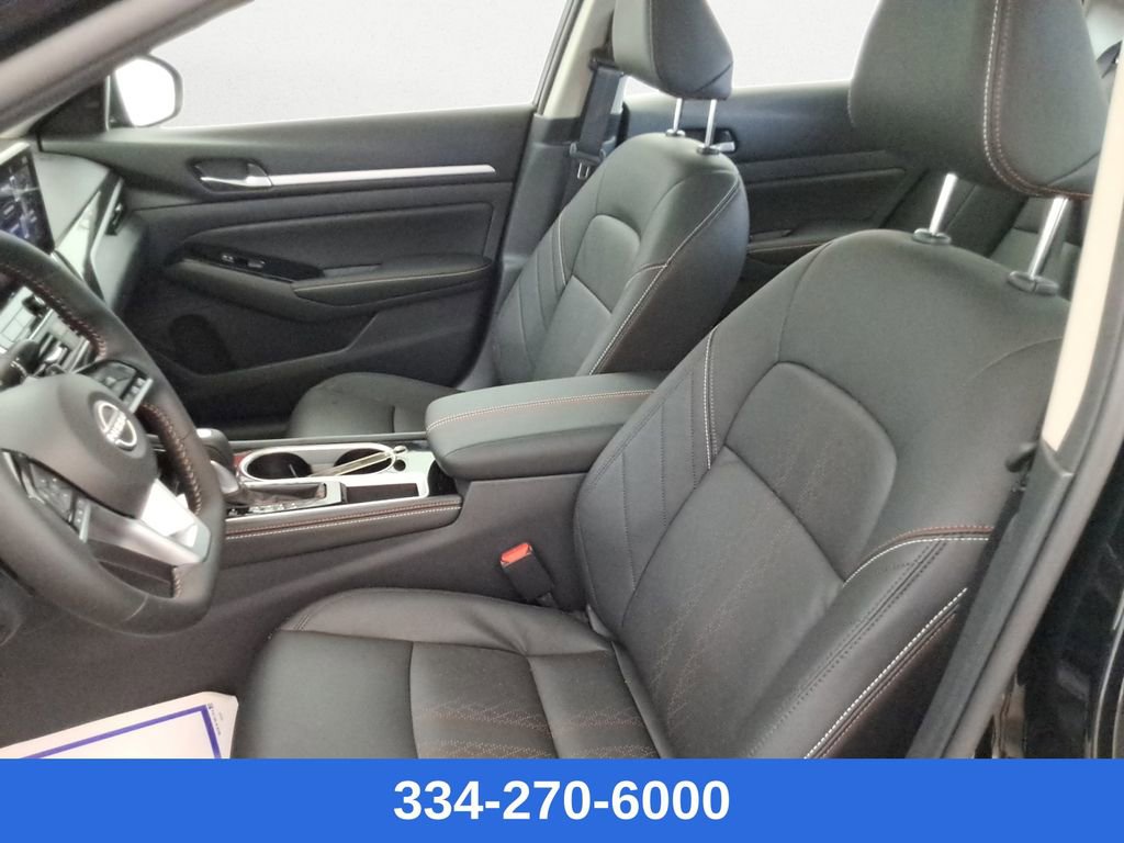 New 2025 Nissan Altima 2.5 SR w/ SR Premium Package image 12