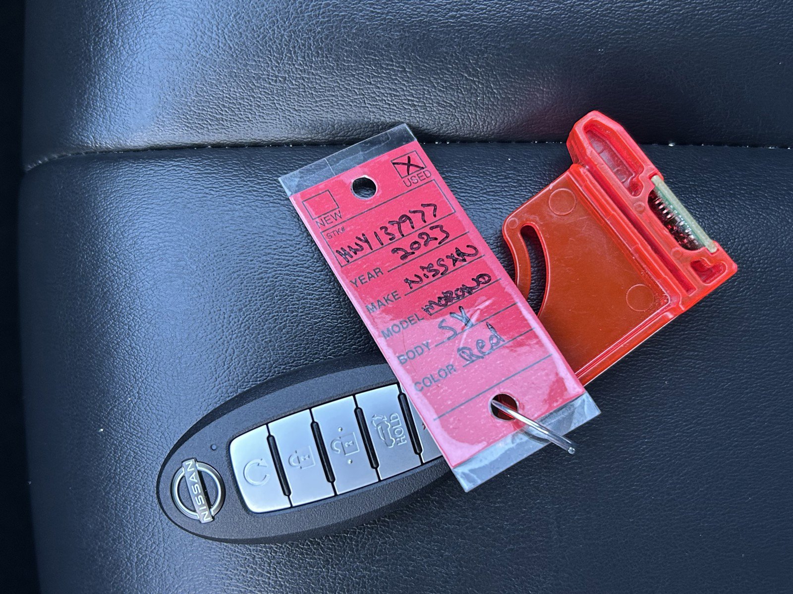 Used 2023 Nissan Murano SV image 34