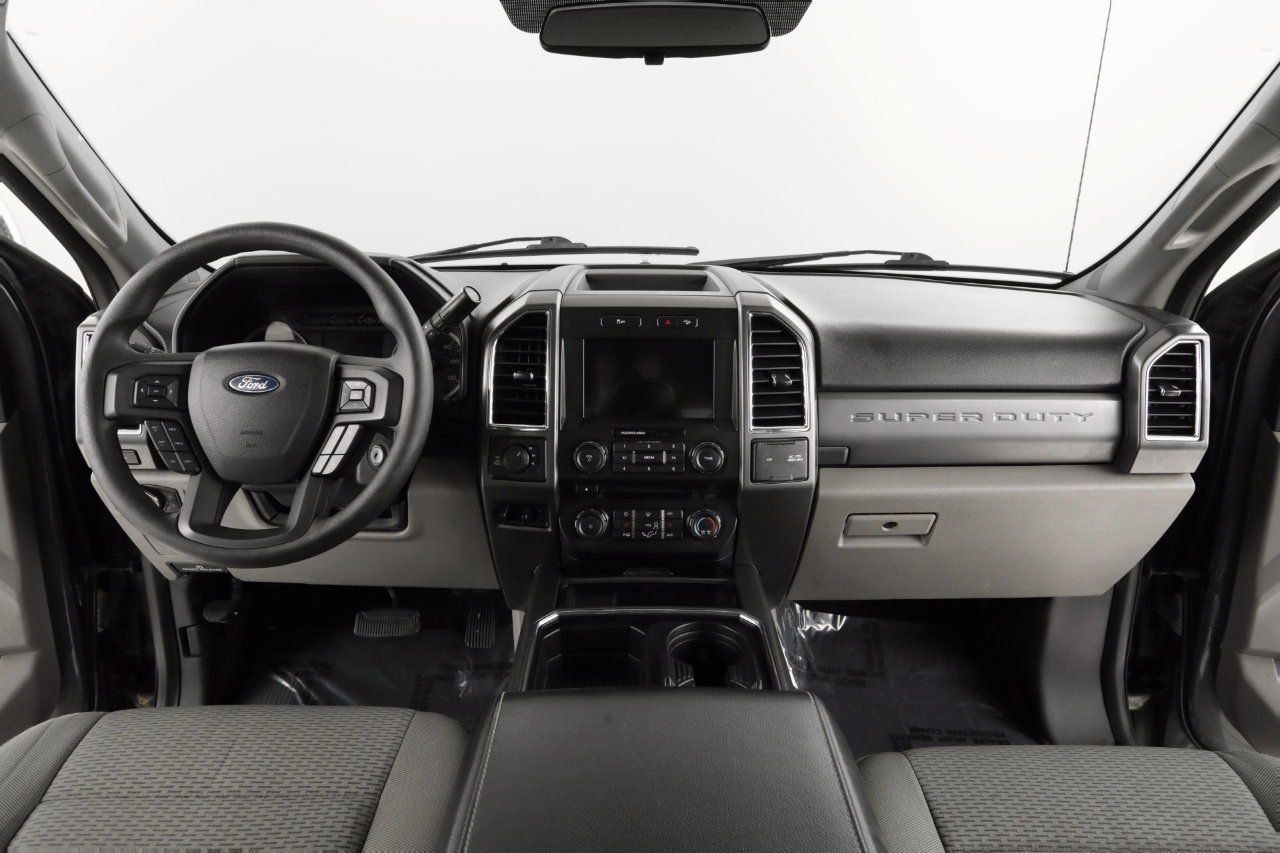 Used 2018 Ford F250 XLT w/ XLT Premium Package image 12