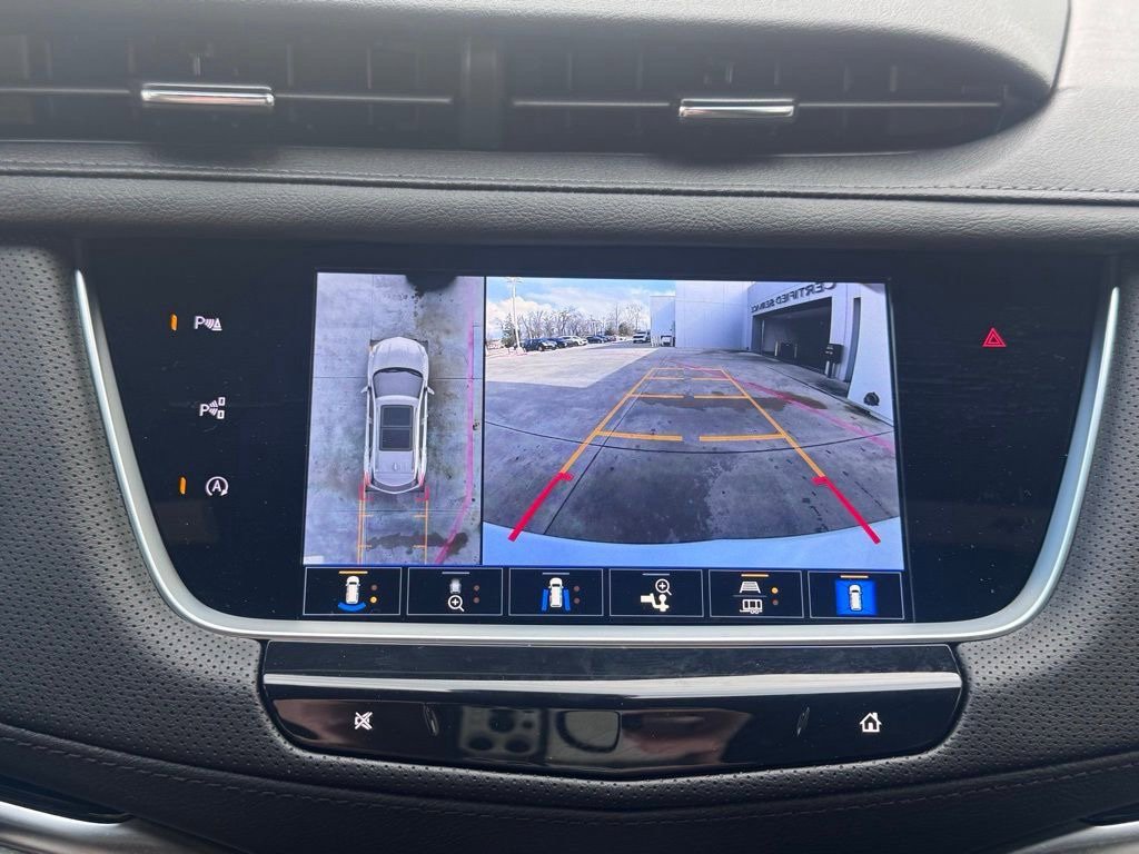 New 2026 Cadillac XT5 Premium Luxury w/ LPO, Floor Liner Package FWD image 34