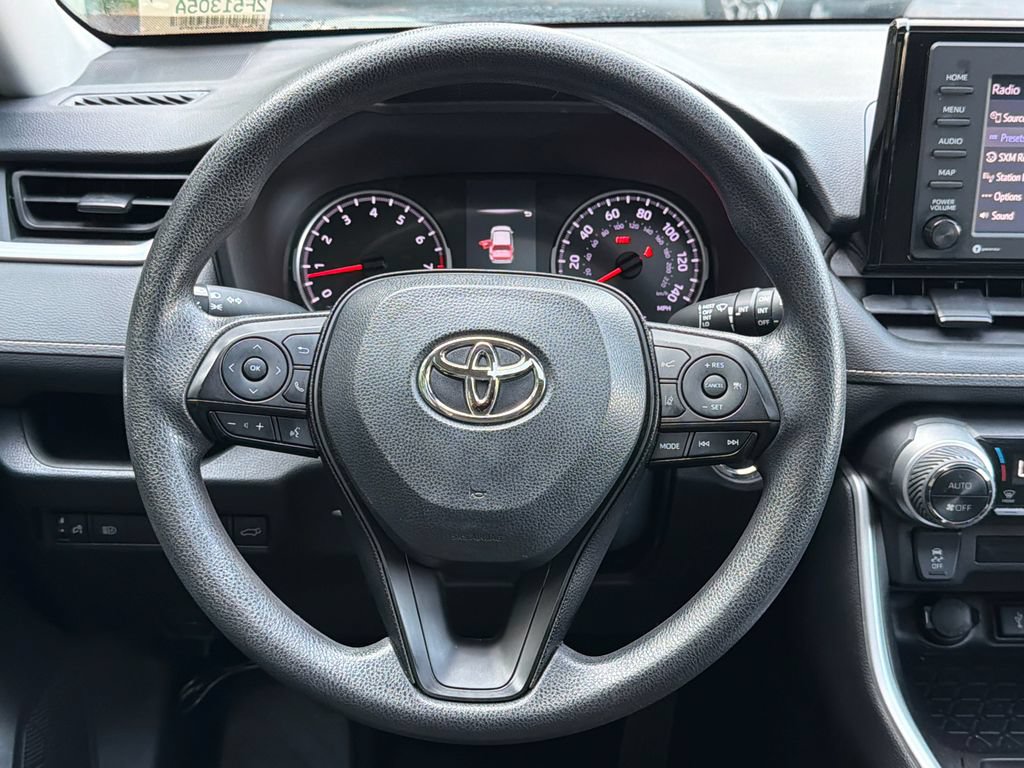 Used 2022 Toyota RAV4 XLE w/ Convenience Package FWD image 24