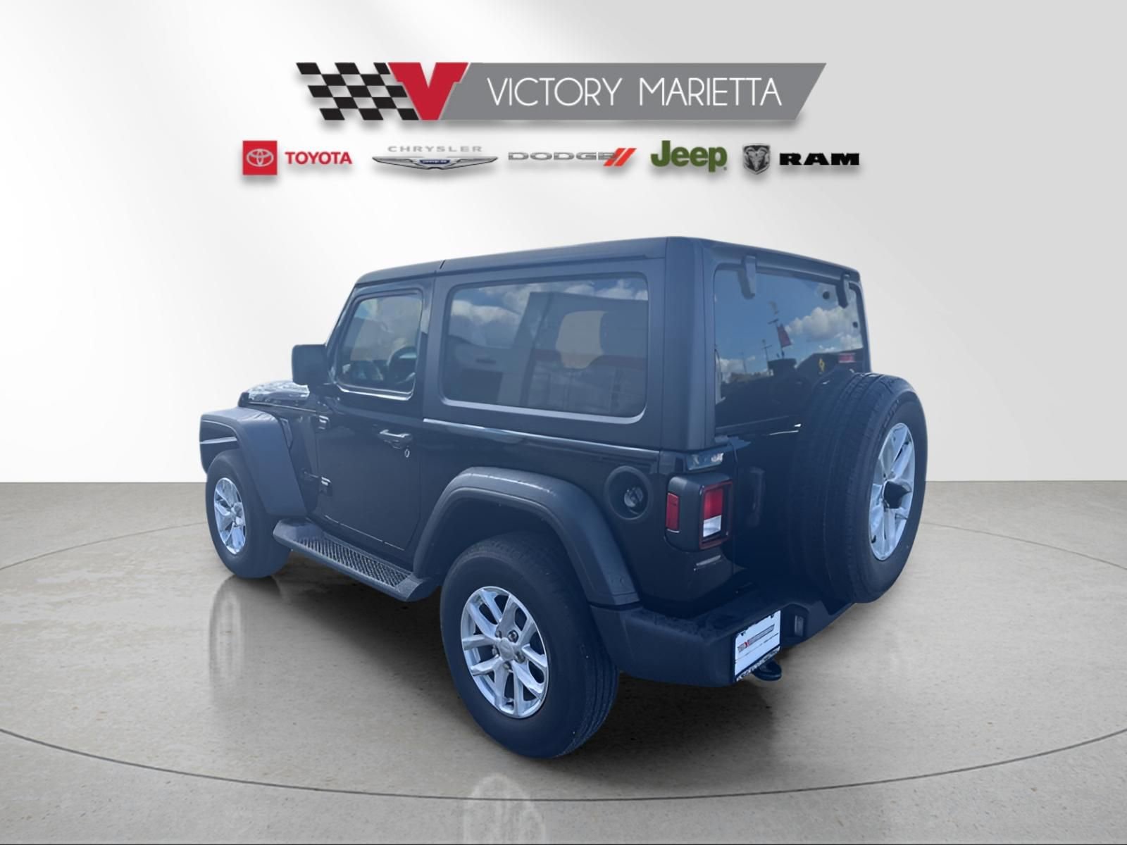 Used 2023 Jeep Wrangler Sport S image 6
