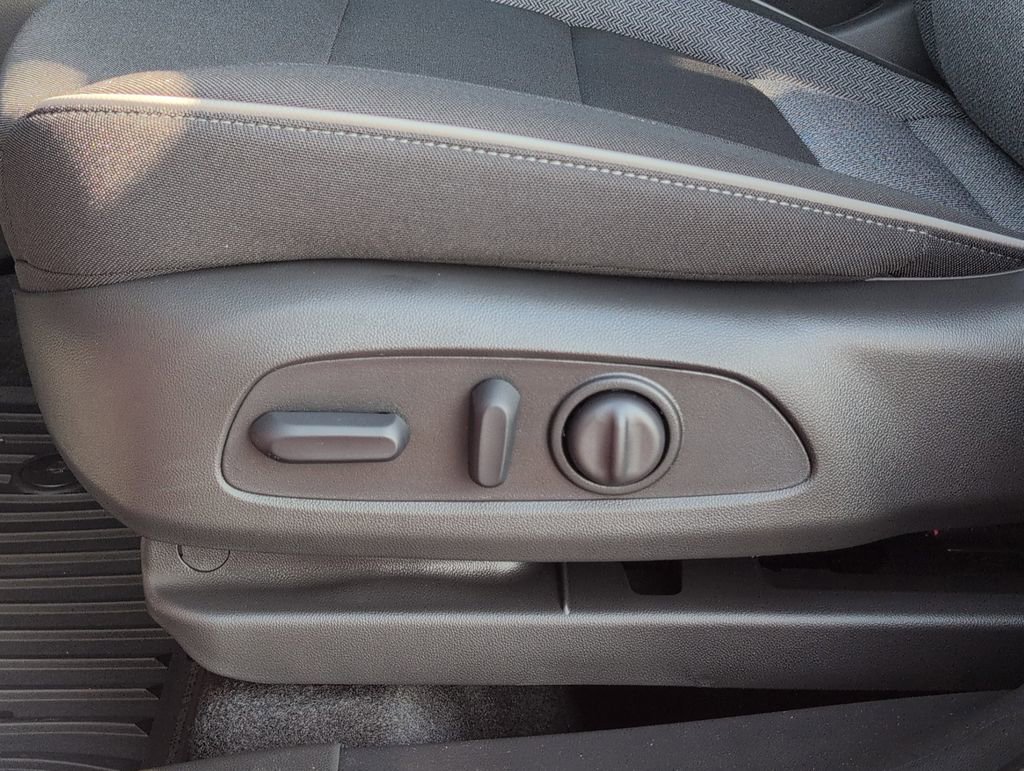 New 2026 Chevrolet TrailBlazer LT w/ Convenience Package image 15