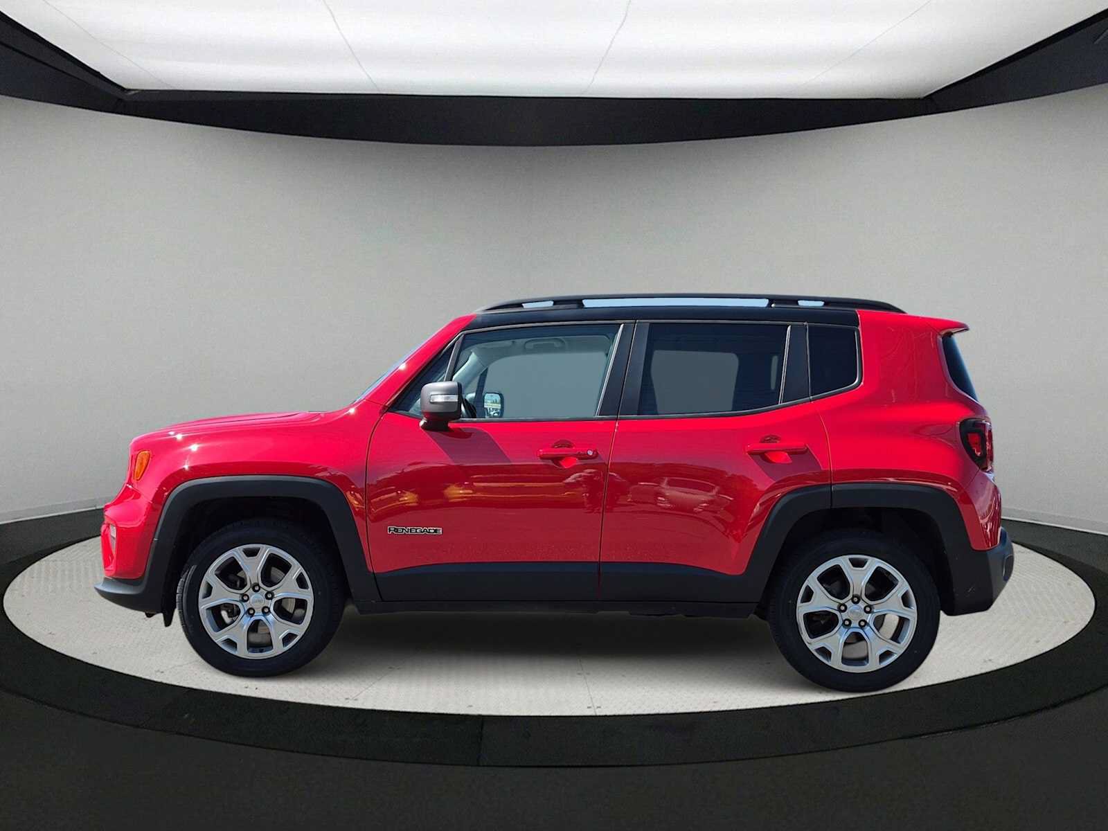 Used 2020 Jeep Renegade Limited w/ UConnect 8.4 Nav Group AWD/4WD image 5