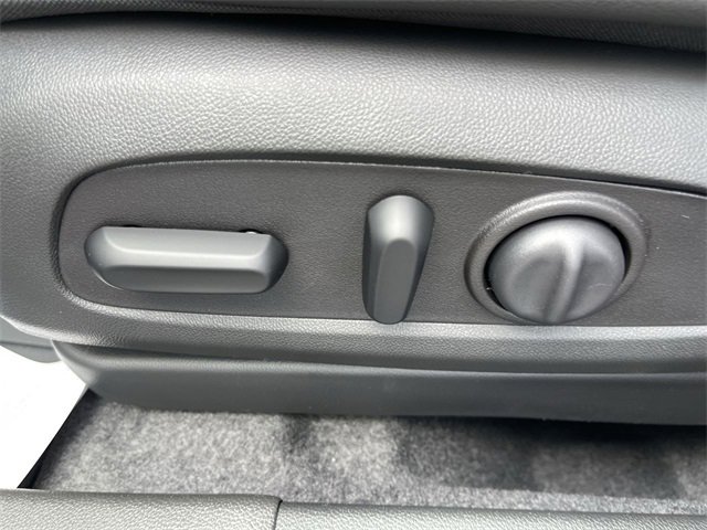 New 2025 Buick Envista Avenir image 12