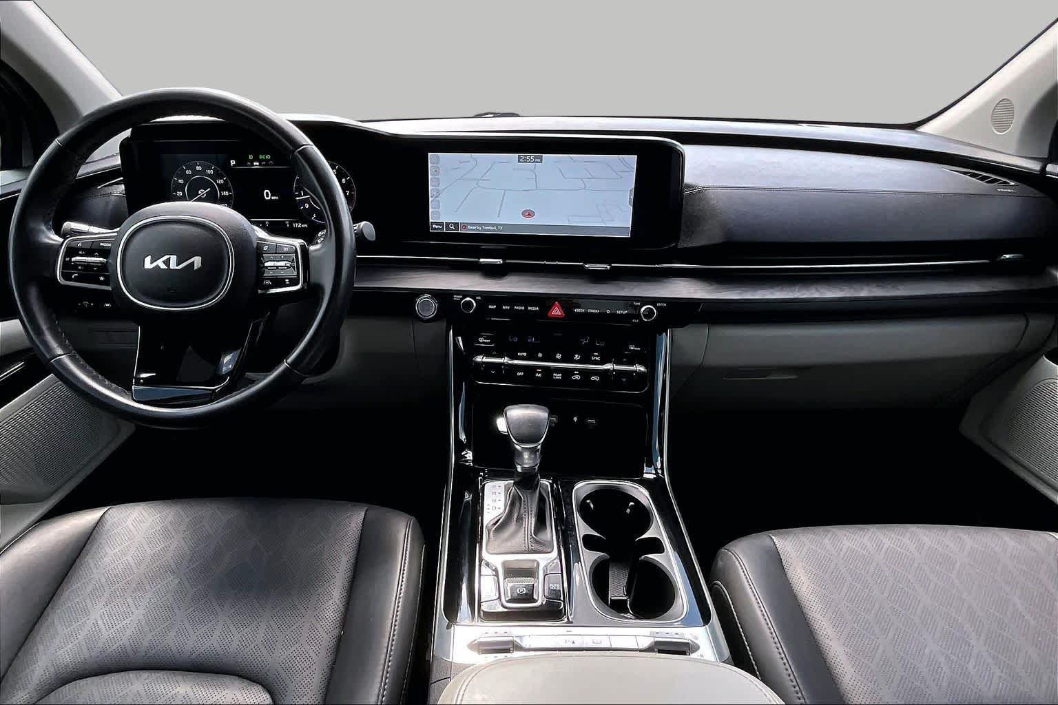 Certified 2024 Kia Carnival SX FWD image 14