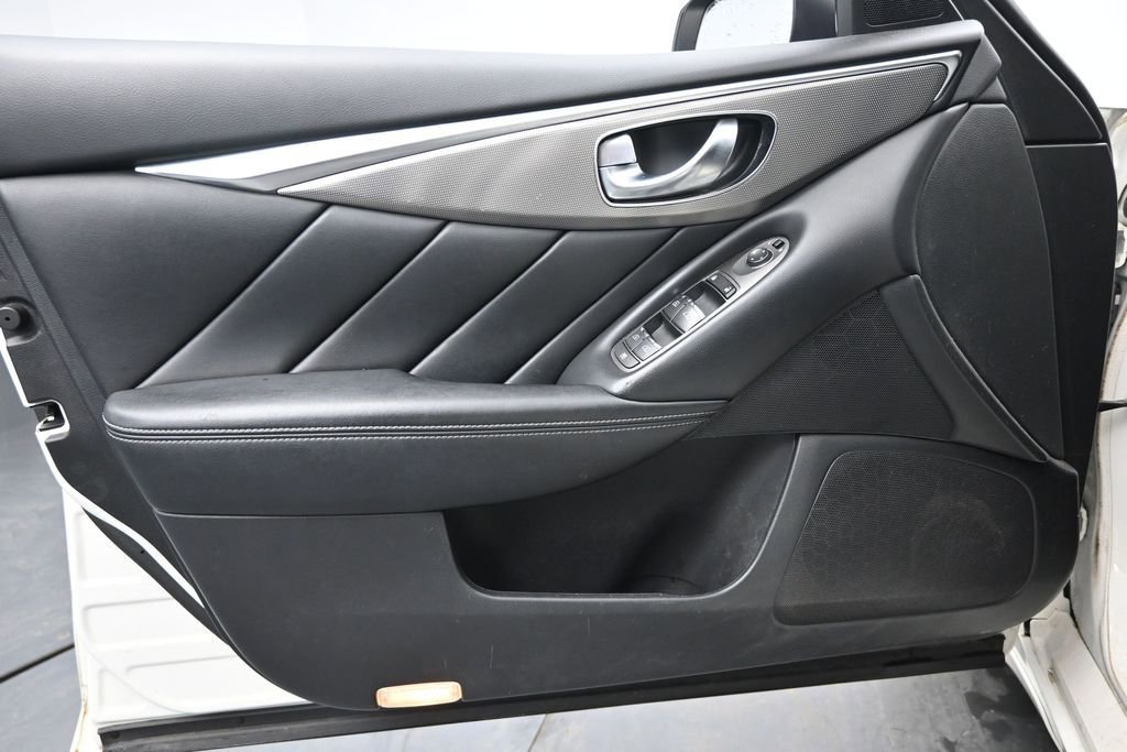 Used 2017 INFINITI Q50 Signature Edition AWD/4WD image 18