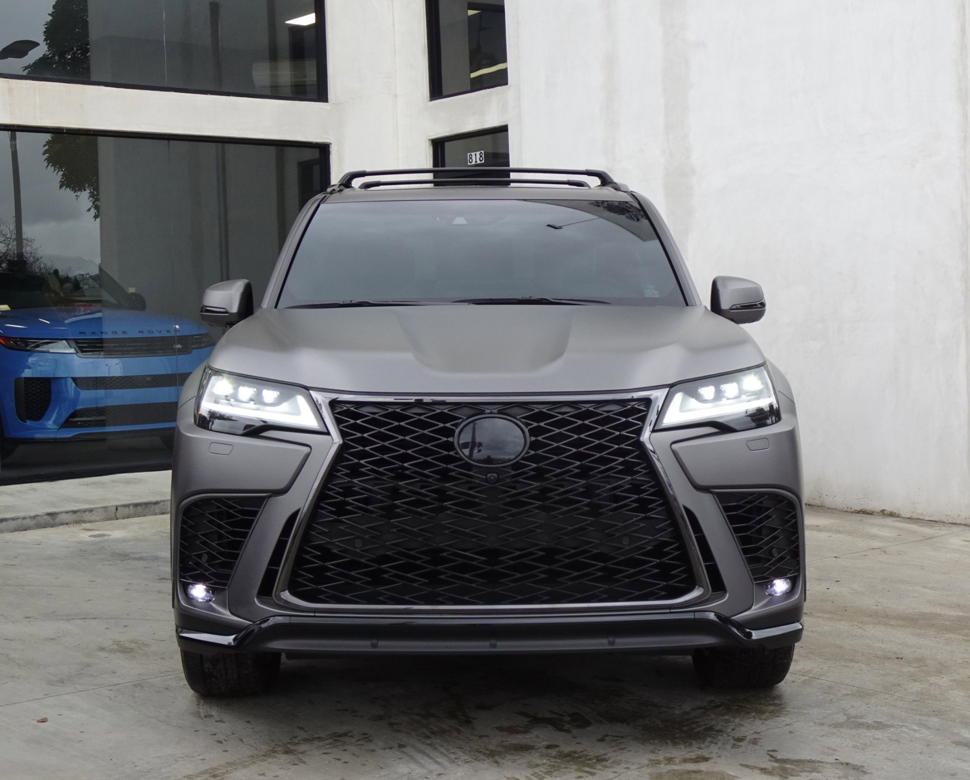 Used 2024 Lexus LX 600 F Sport AWD/4WD image 2