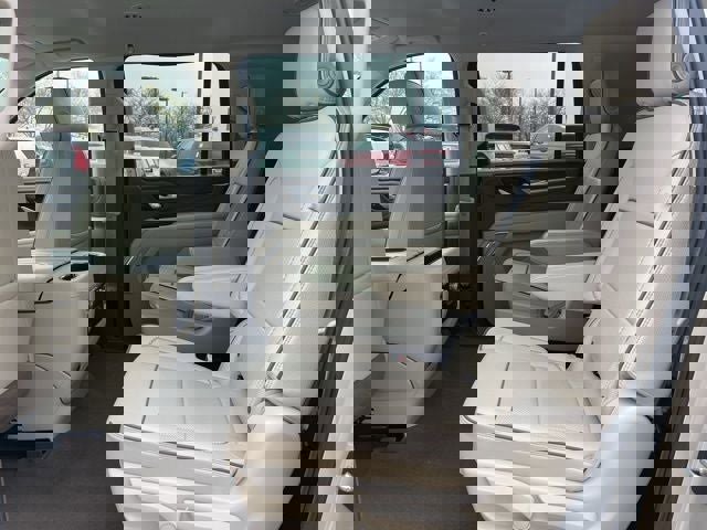 Used 2022 GMC Yukon XL Denali image 12