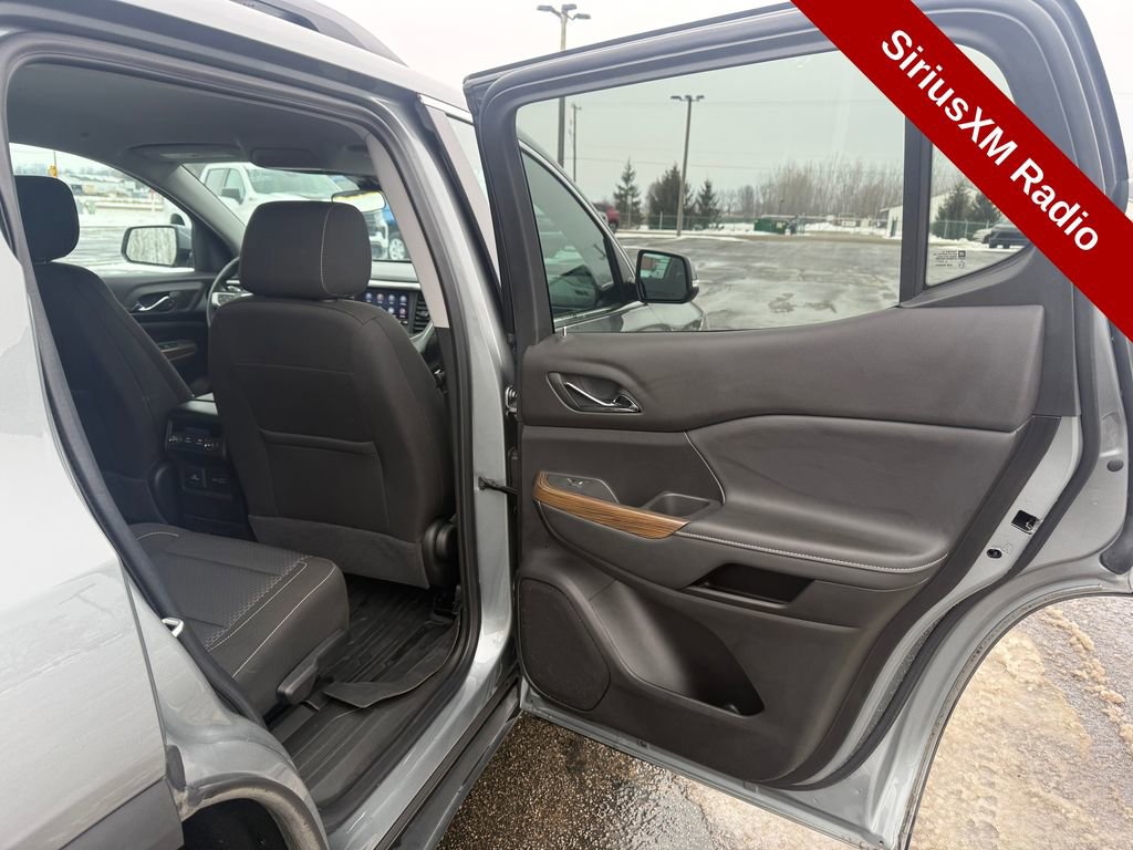 Used 2023 GMC Acadia SLE w/ Driver Convenience Package image 29