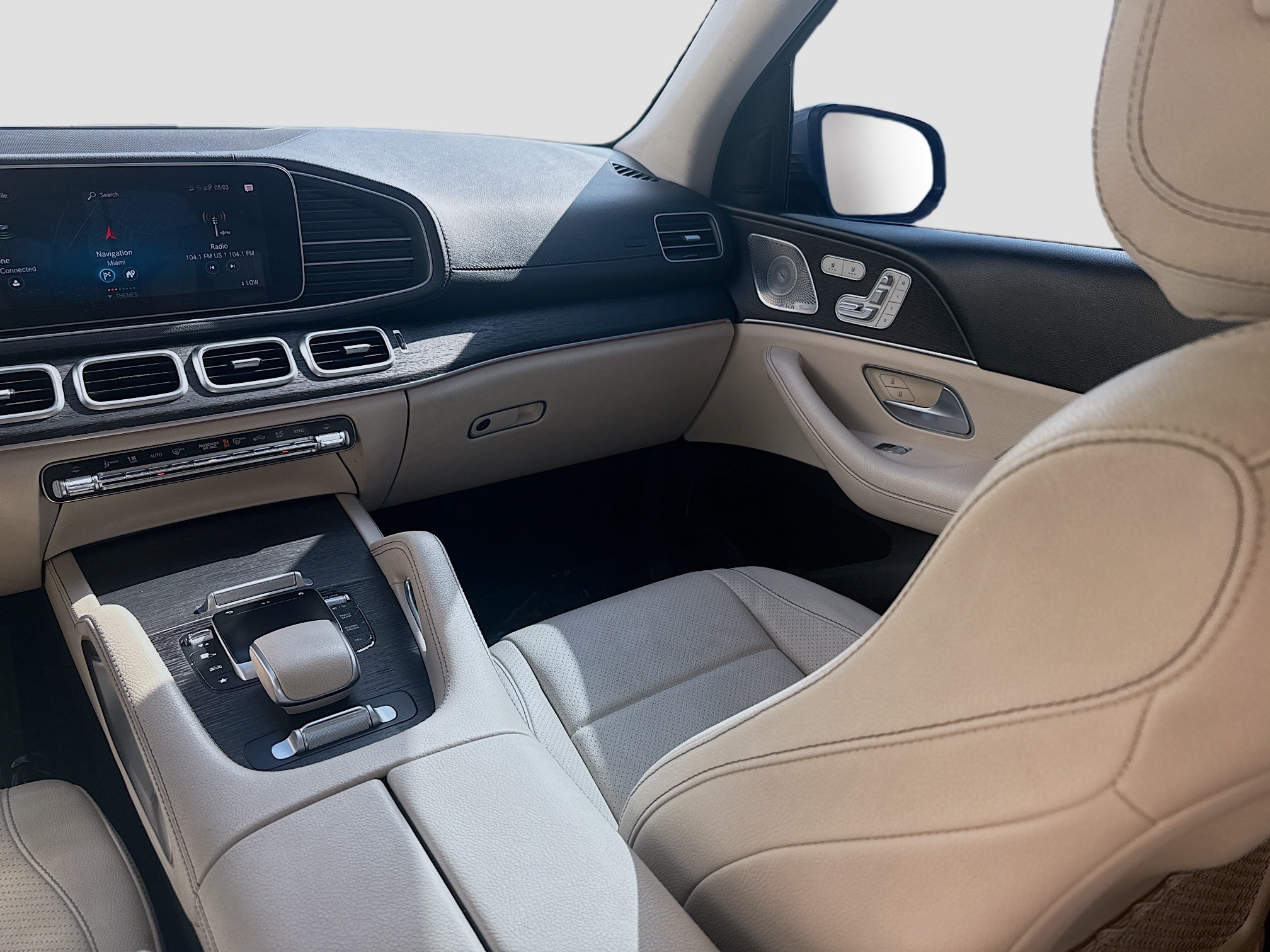 Used 2021 Mercedes-Benz GLS 450 4MATIC image 19