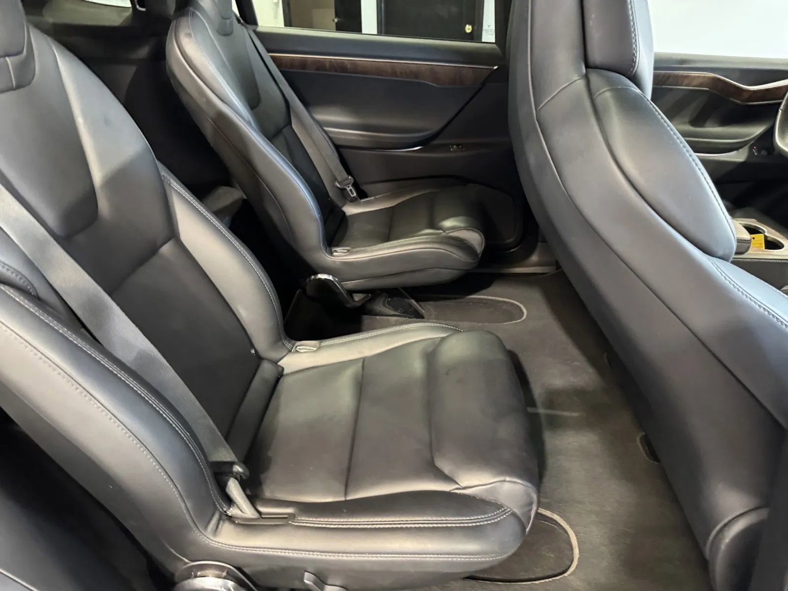 Used 2017 Tesla Model X 100D image 7