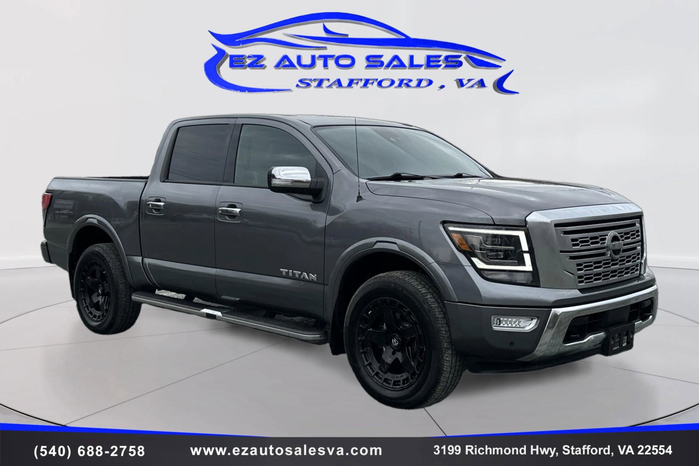 Used 2021 Nissan Titan Platinum Reserve w/ Moonroof Package image 3