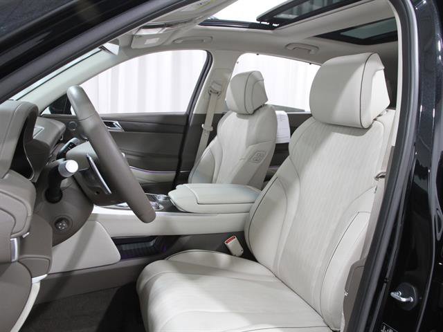 Certified 2021 Genesis GV80 2.5T w/ Prestige Package 04 image 5