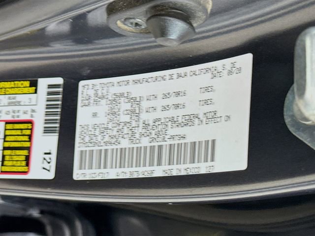 Used 2020 Toyota Tacoma TRD Off-Road image 29