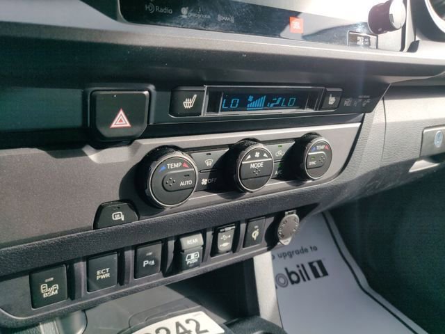 Used 2019 Toyota Tacoma TRD Sport w/ TRD Premium Sport Package image 18