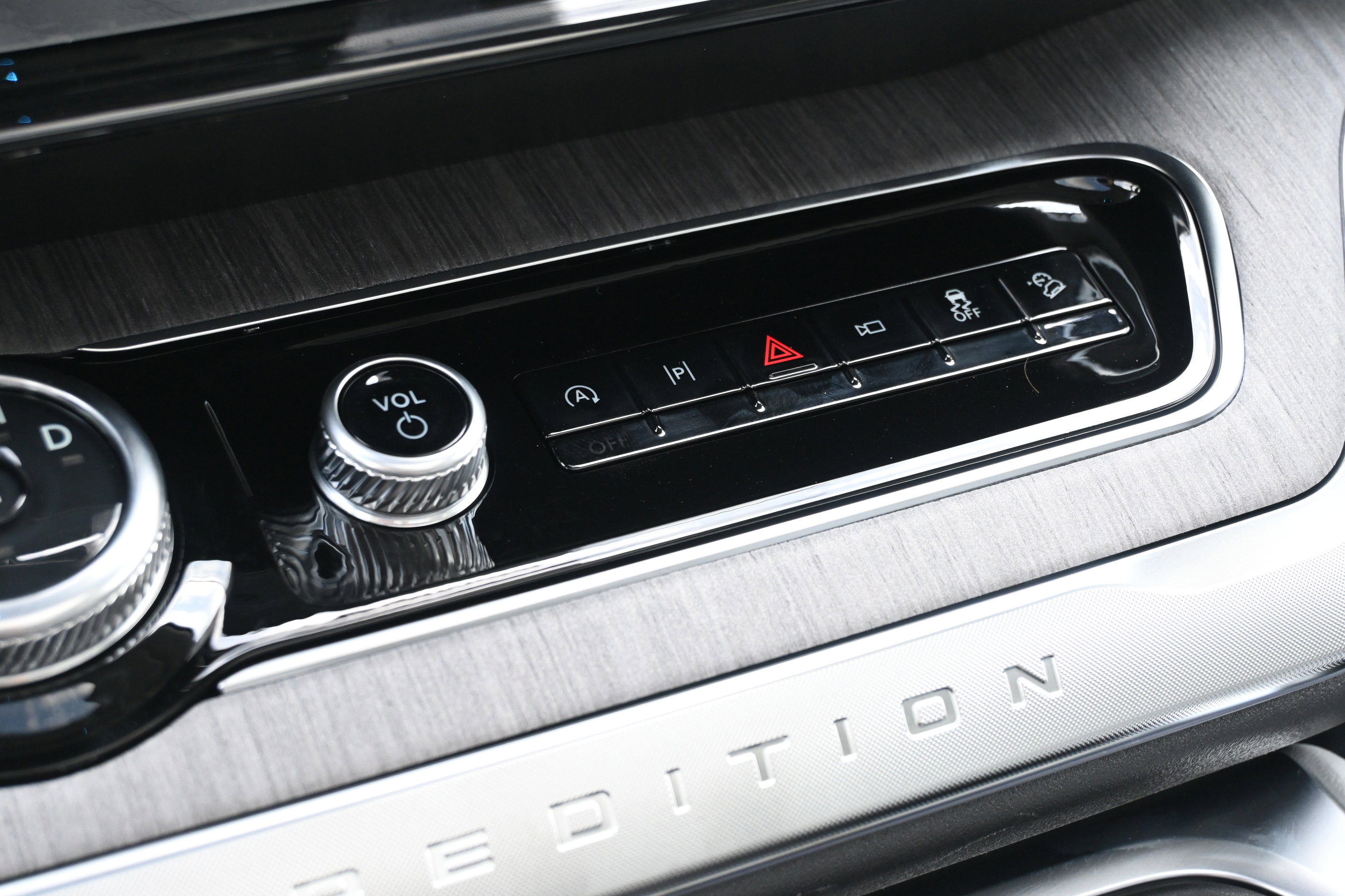 New 2026 Ford Expedition Platinum w/ Platinum Ultimate Package image 27