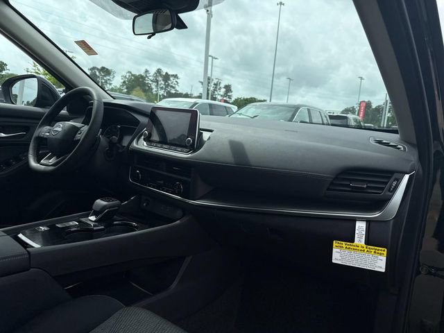 New 2026 Nissan Rogue SV FWD image 14