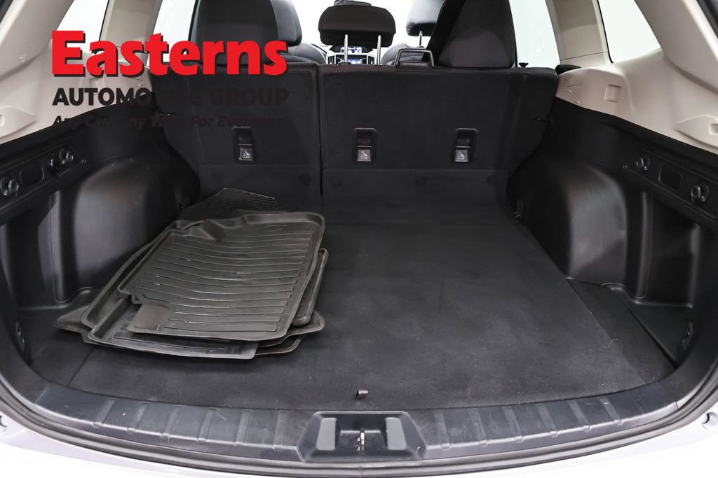 Used 2023 Subaru Forester Premium AWD/4WD image 9