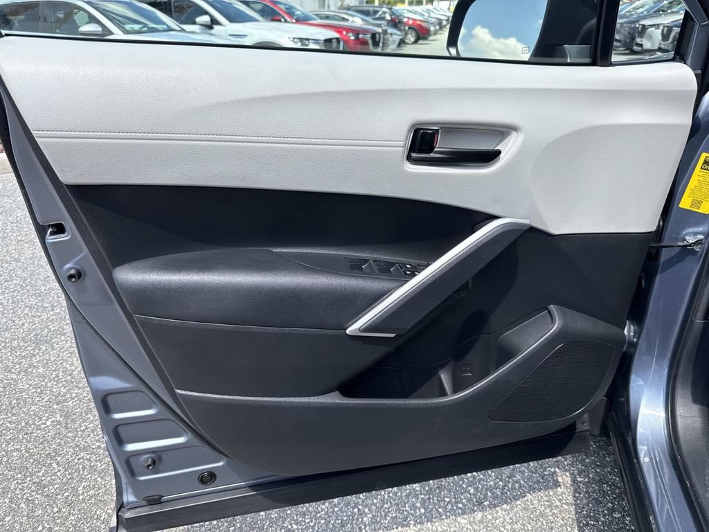 Used 2023 Toyota Corolla Cross L FWD image 22