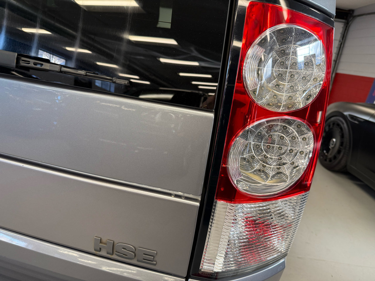 Used 2012 Land Rover LR4 HSE LUX image 10