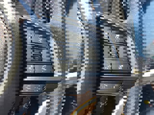 Certified 2025 Subaru Forester Limited image 28