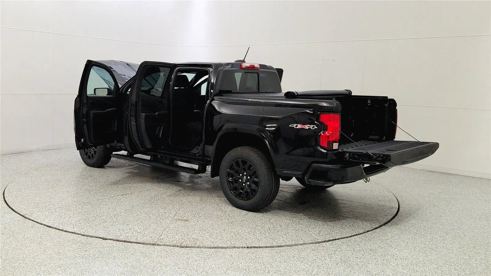 New 2026 Chevrolet Colorado W/T image 11