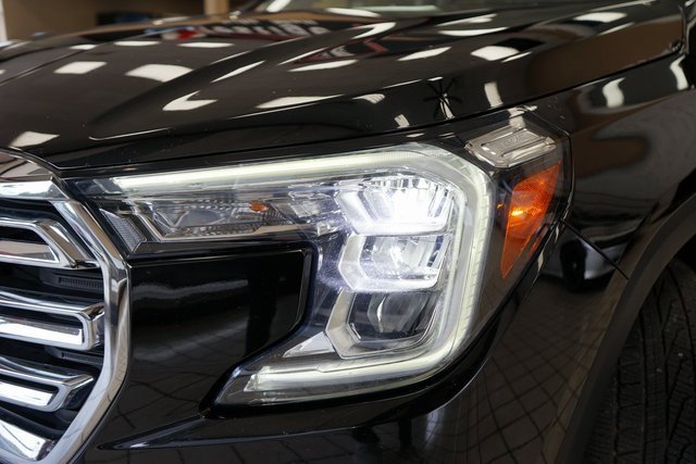 Used 2022 GMC Terrain SLT w/ Infotainment Package II image 22