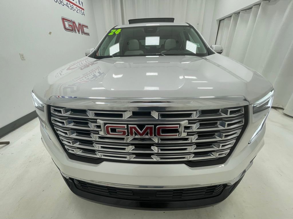 Used 2024 GMC Acadia Denali w/ LPO, Floor Liner Package image 2
