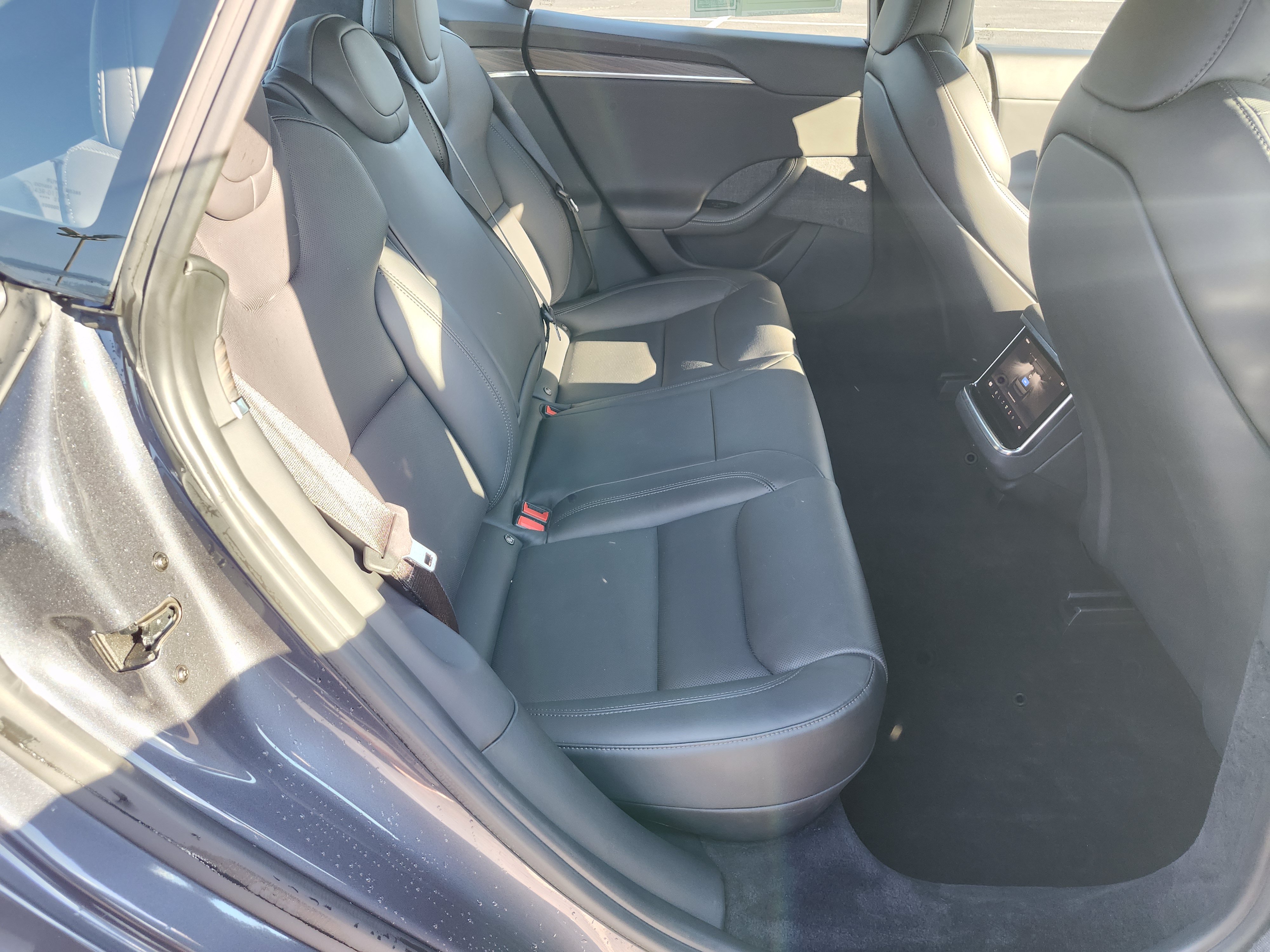 Used 2022 Tesla Model S AWD/4WD image 20