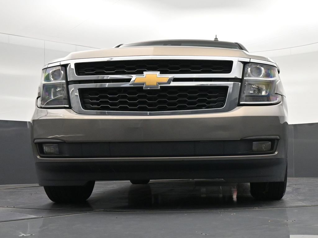 Used 2017 Chevrolet Suburban LT w/ Max Trailering Package RWD image 34