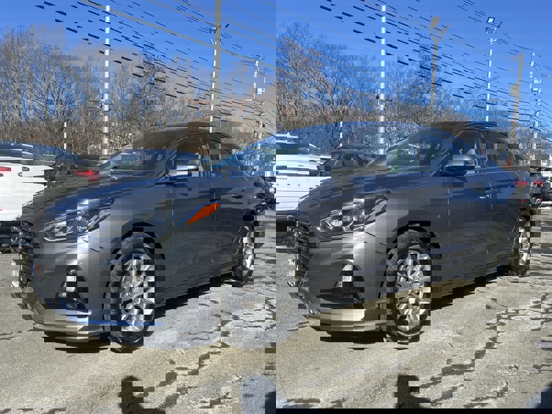 Used 2018 Hyundai Sonata SE w/ Cargo Package image 1