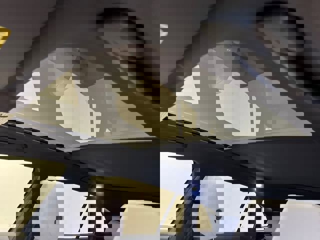 New 2025 Volkswagen ID.4 Pro S image 21