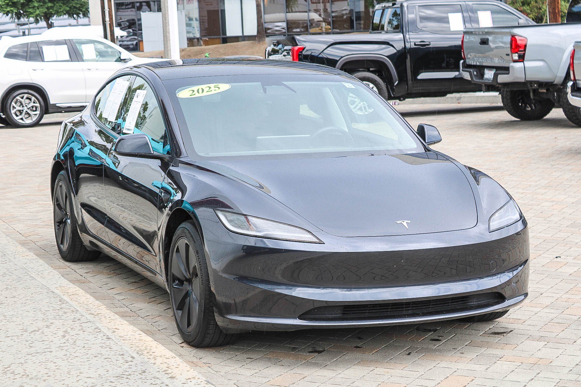 Used 2025 Tesla Model 3 Long Range RWD image 3