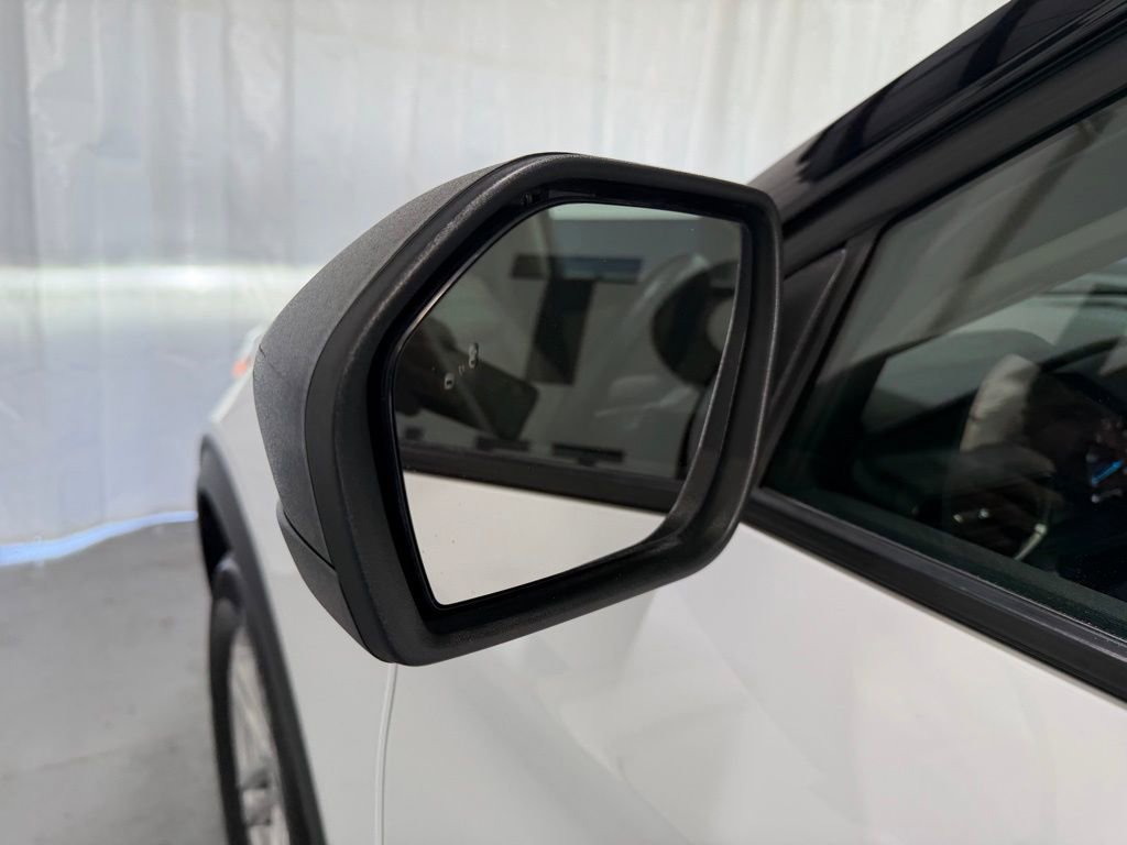 Used 2024 Ford Explorer XLT w/ Equipment Group 202A image 12