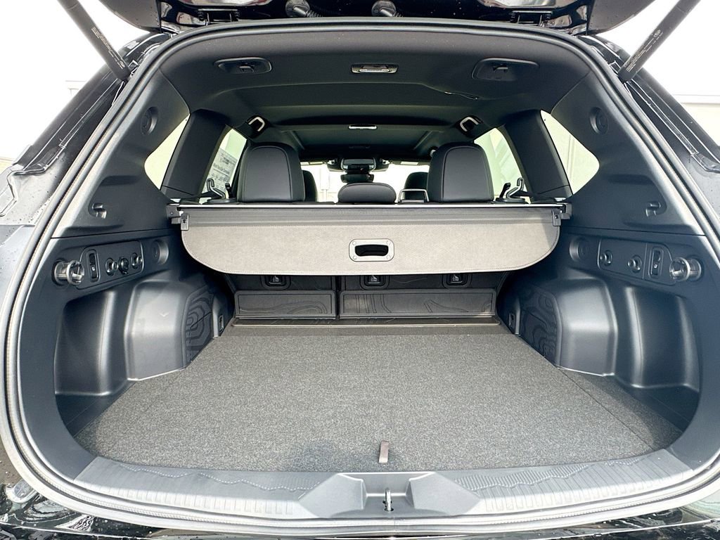 New 2026 Subaru Forester Limited AWD/4WD image 32