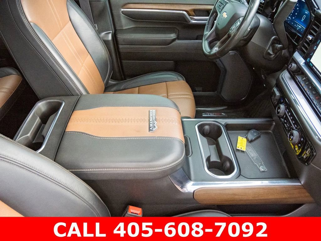 Used 2024 Chevrolet Silverado 2500 High Country w/ High Country Premium Package AWD/4WD image 18